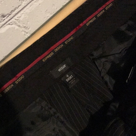 Express NWT Editor Pant 5 Short - Picture 3 of 6